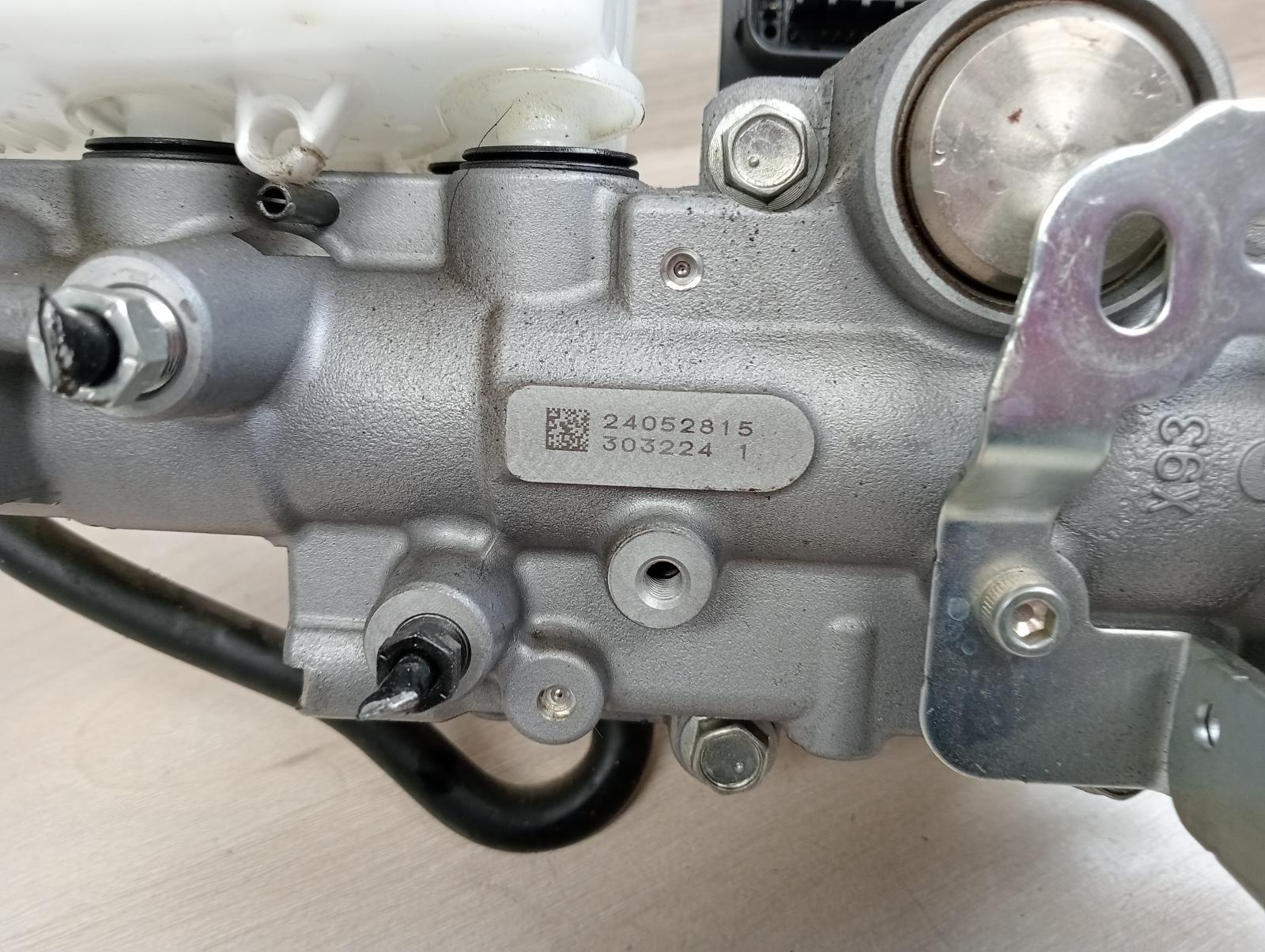 8994025