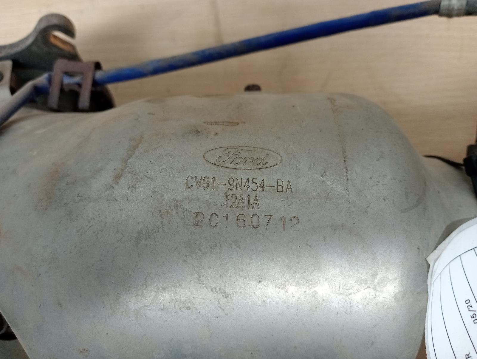 8946328