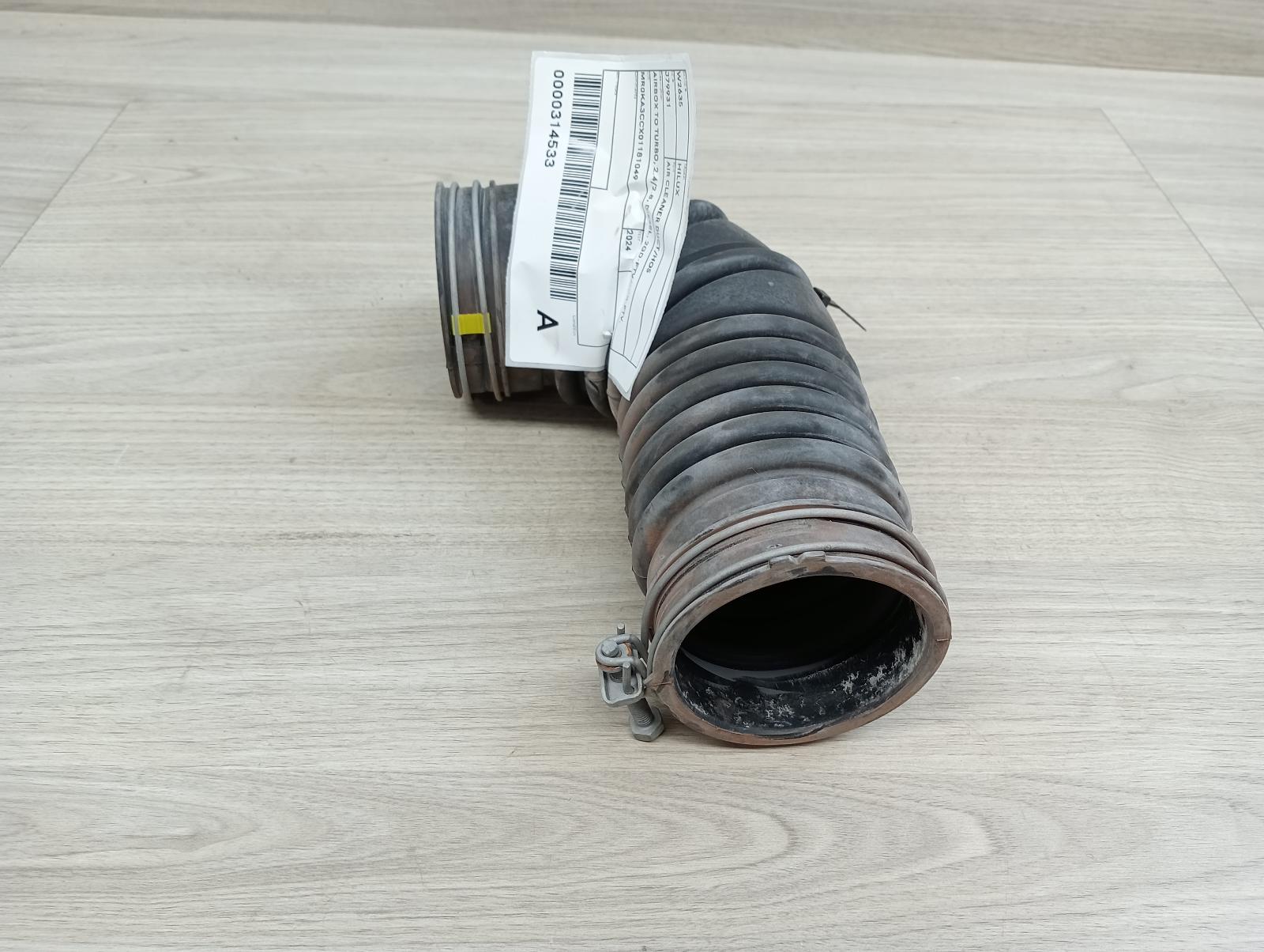 8950855