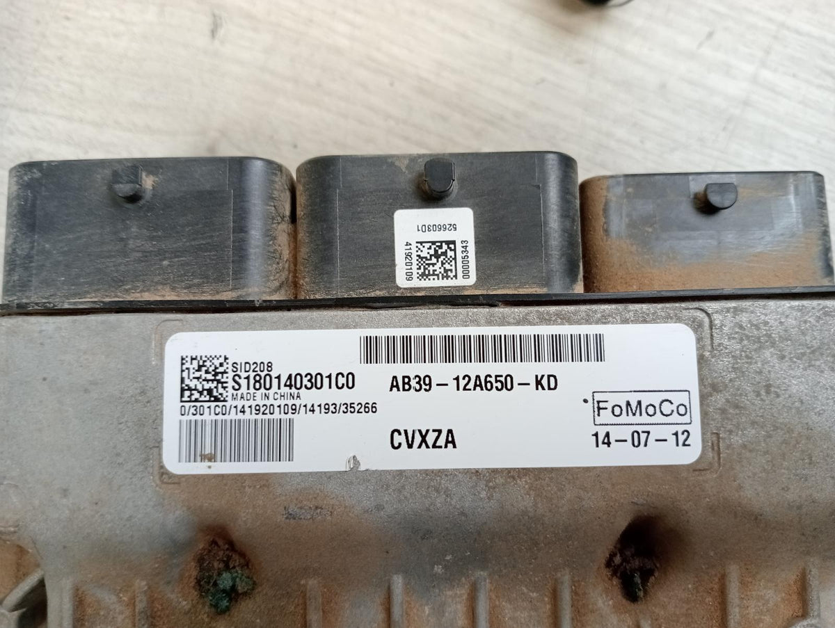 9002557