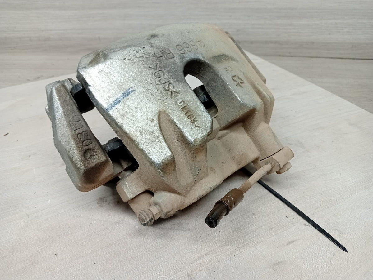9002585