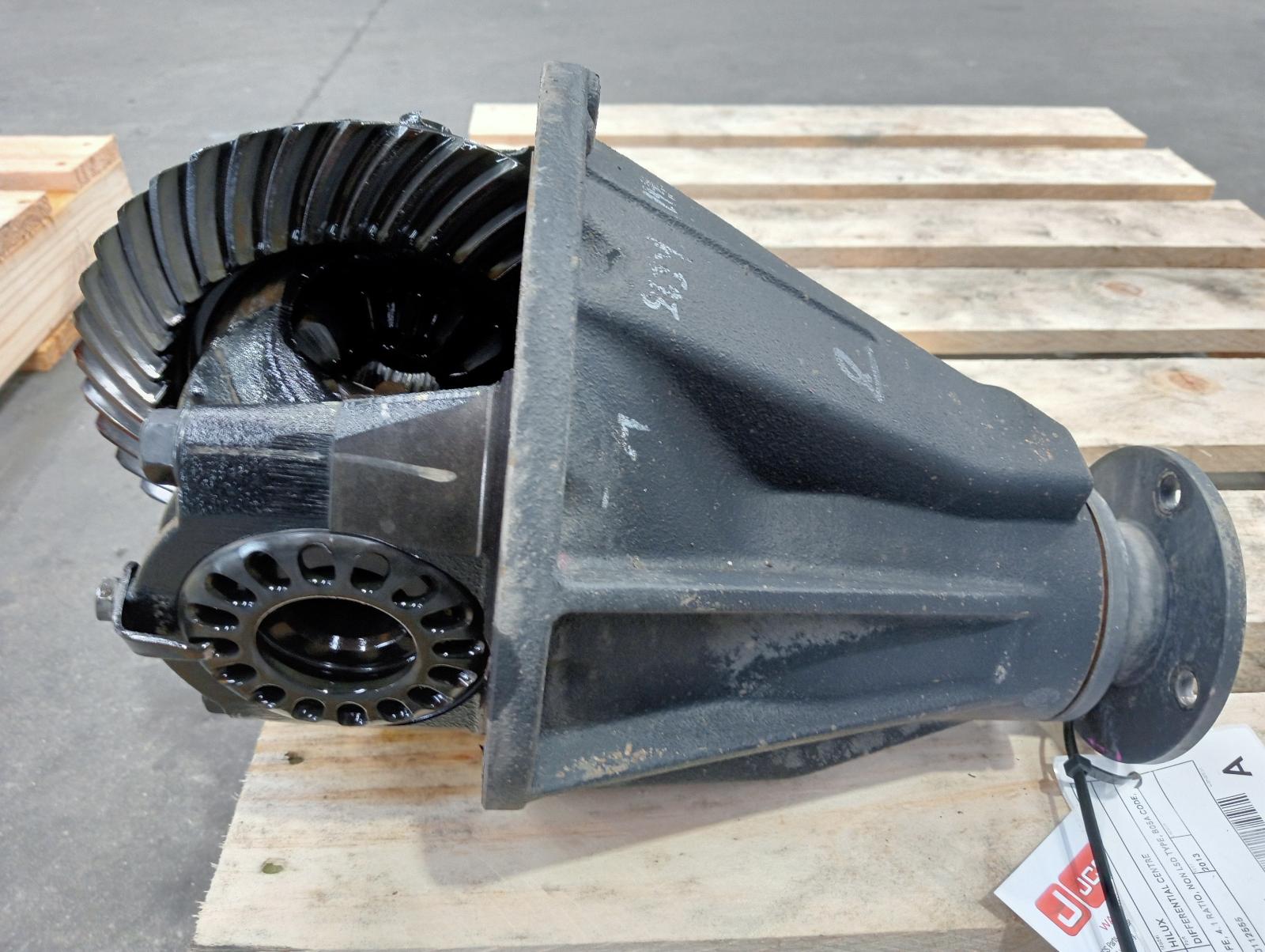 TOYOTA HILUX DIFFERENTIAL CENTRE REAR, 2.7, 2TR-FE, 4.1 RATIO, NON LSD TYPE, B05
