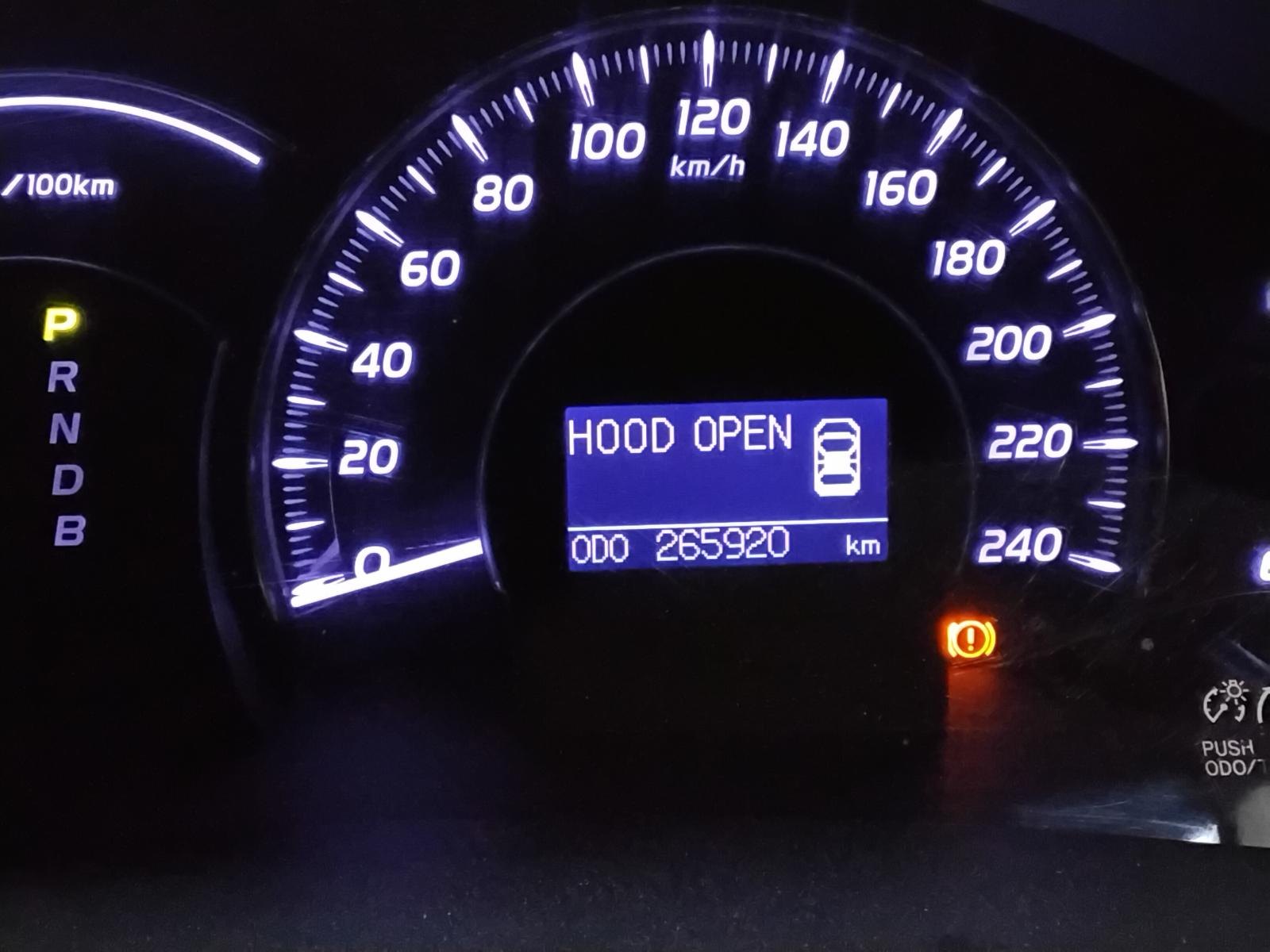 8945100