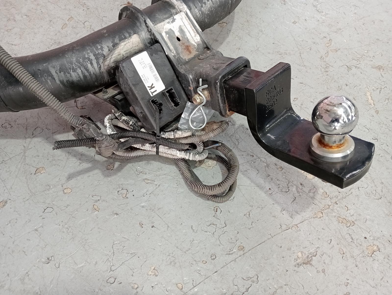 8952902