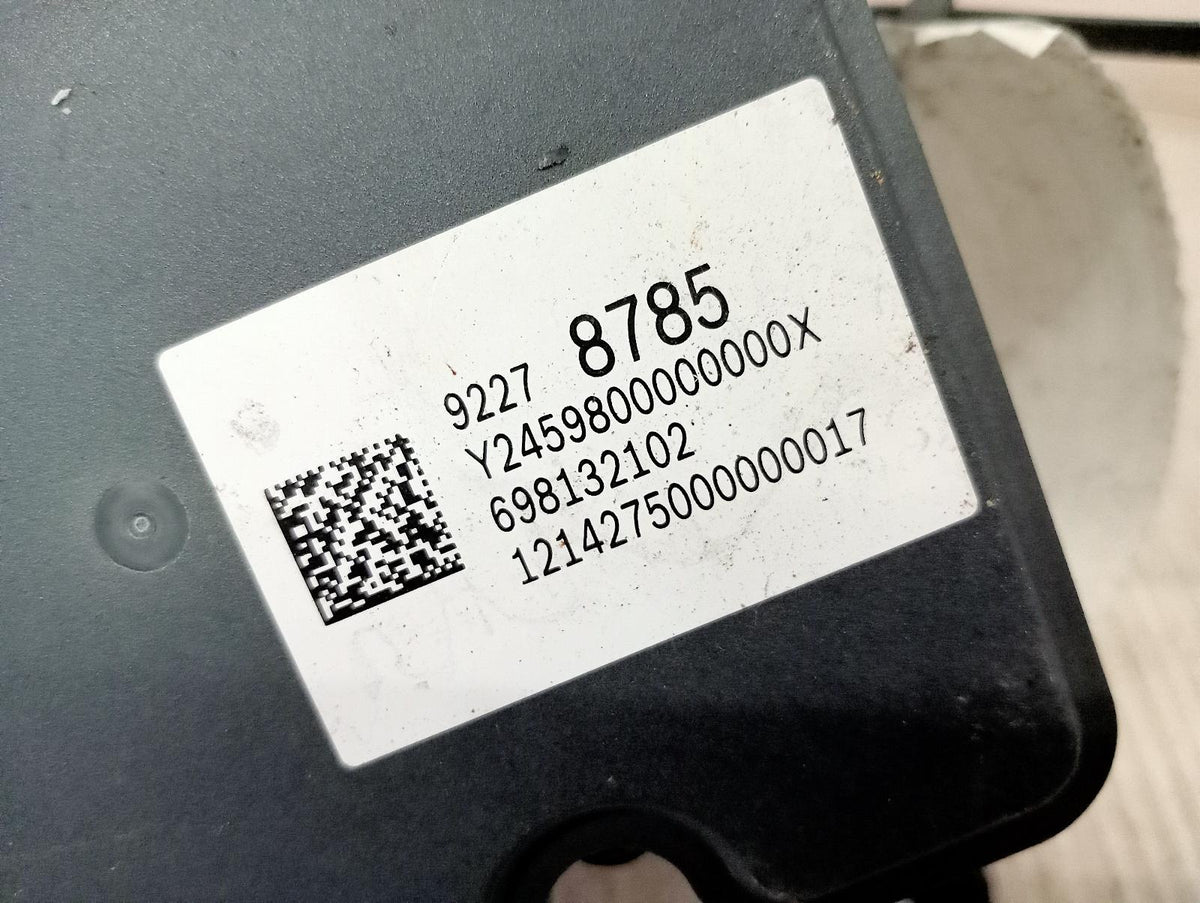 9014944