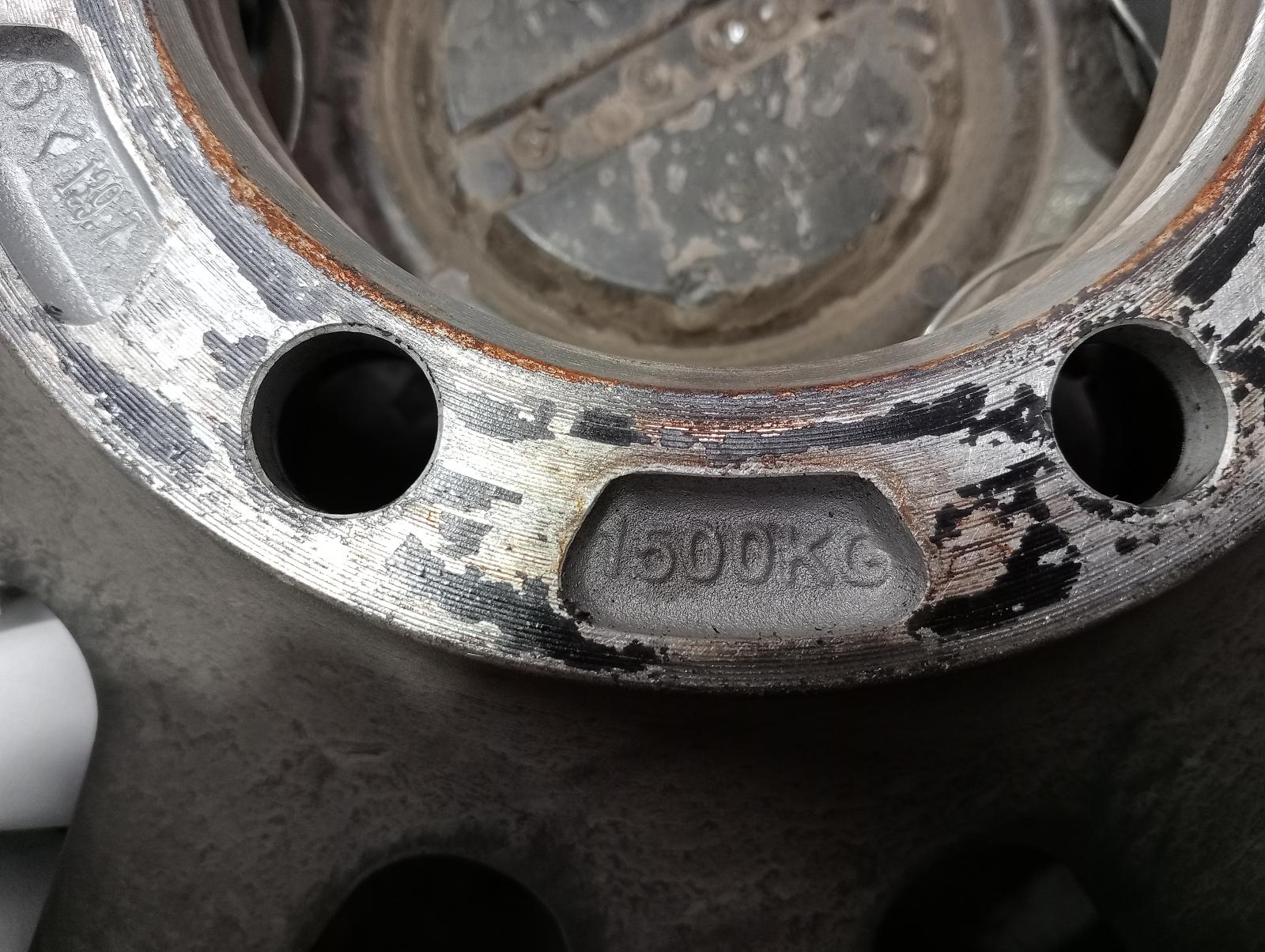 8946019
