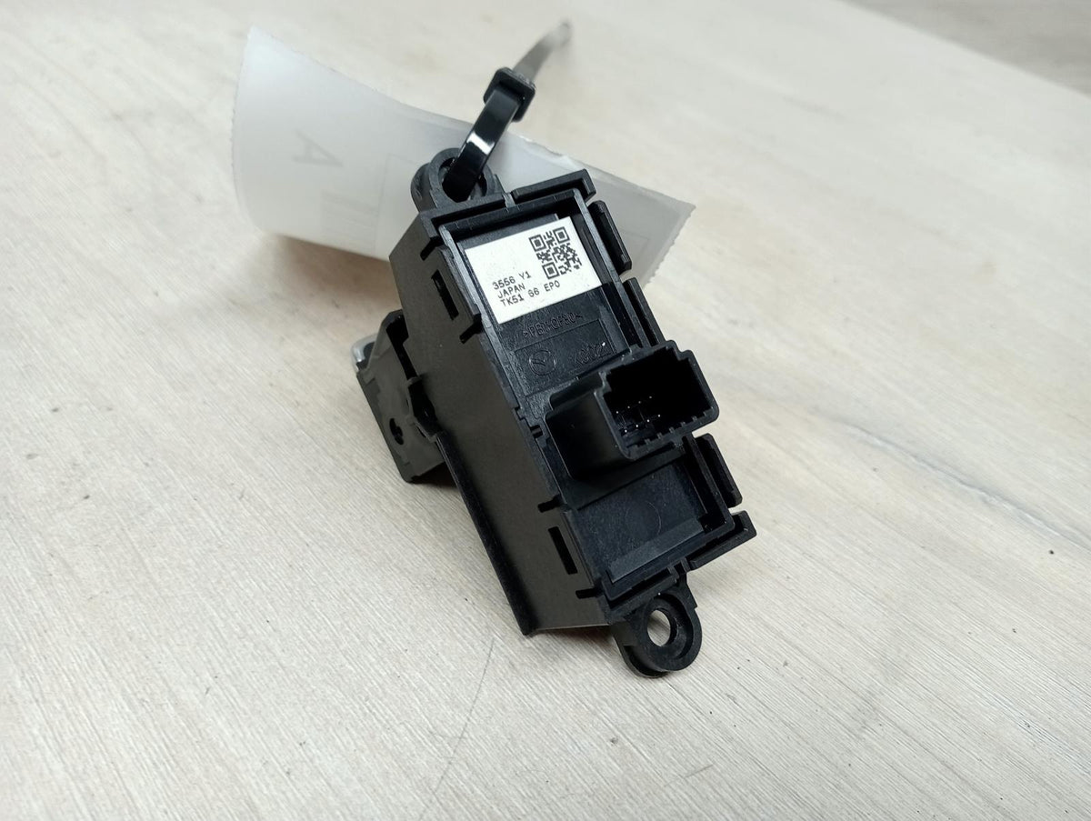 9010351