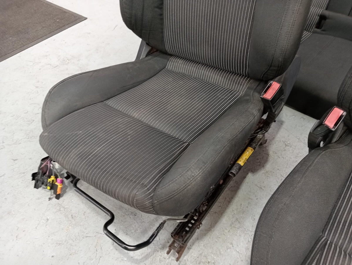 8991125