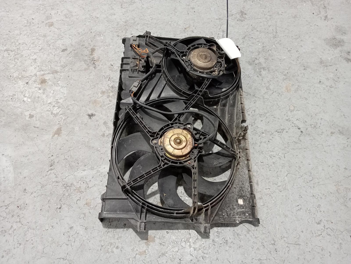 9004725