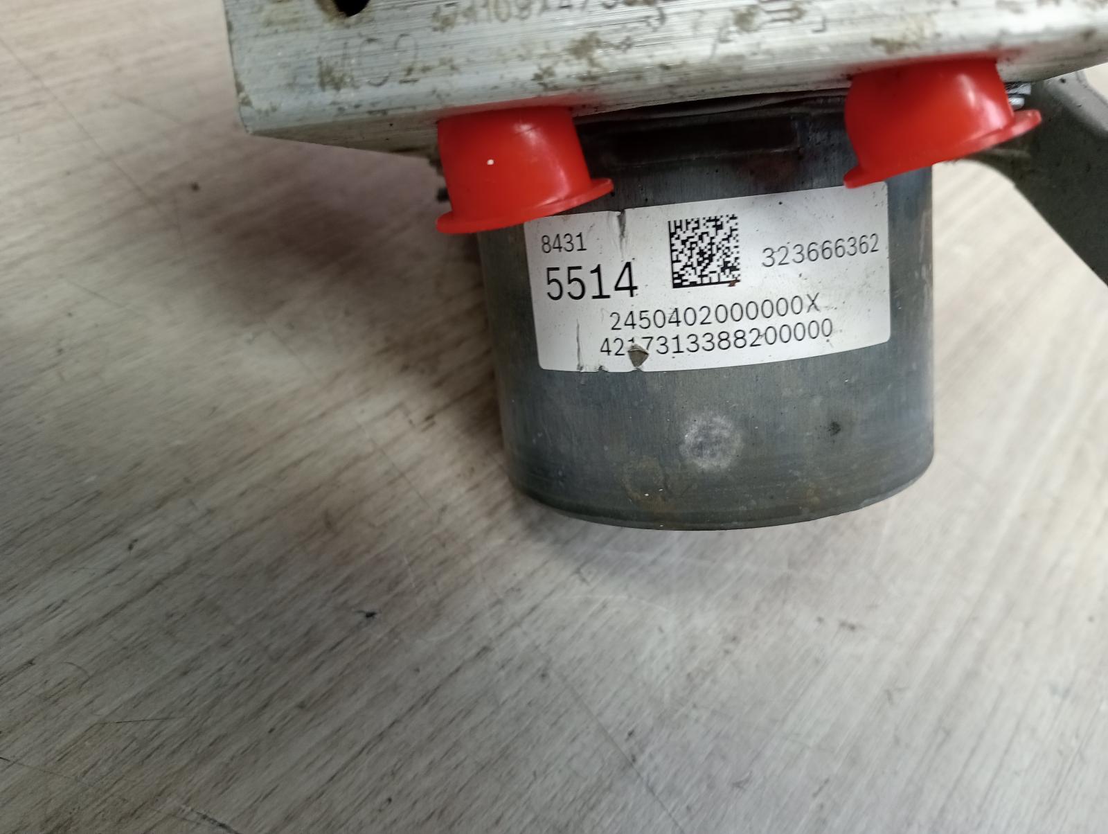 8952443