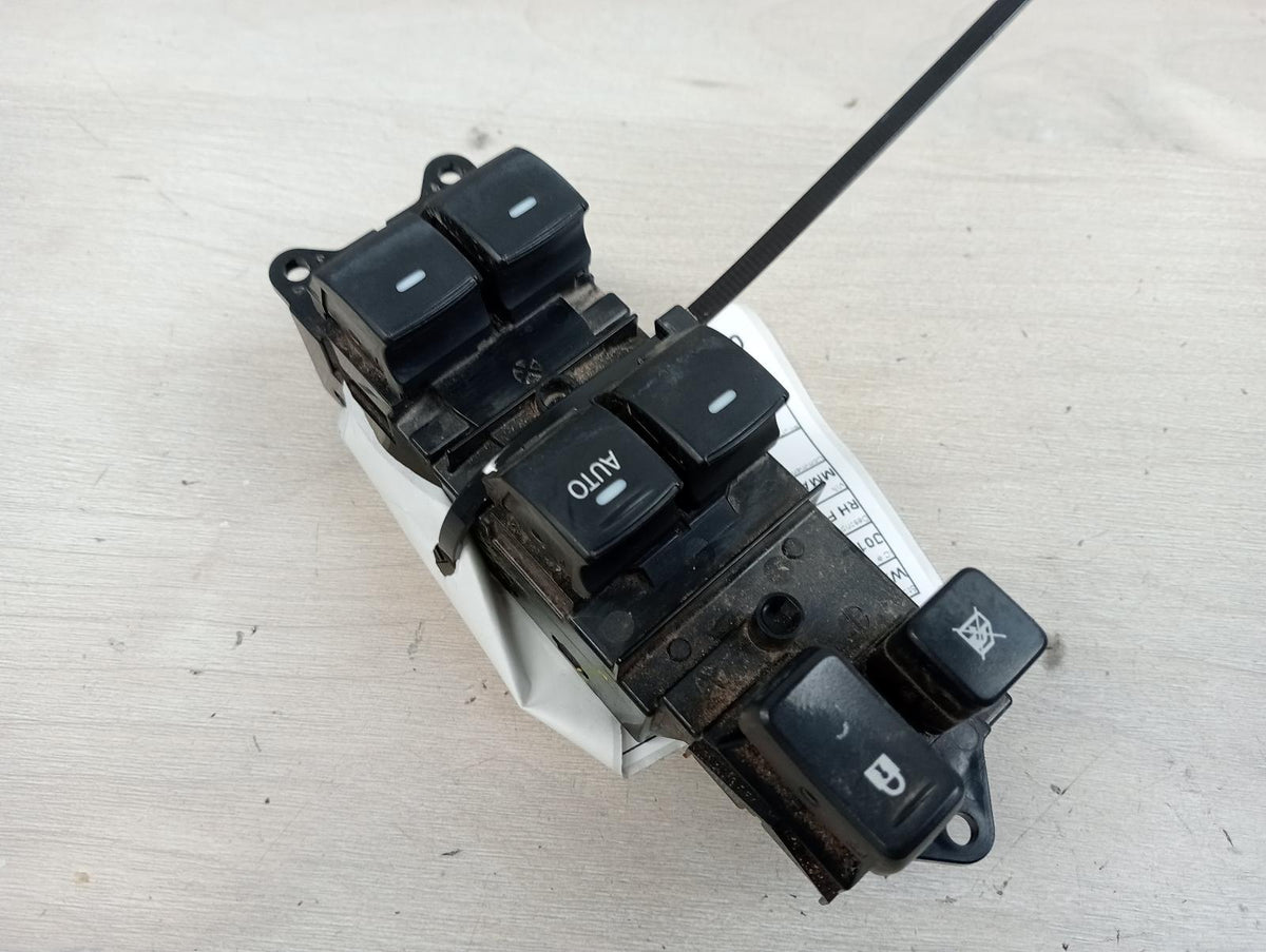 9013451