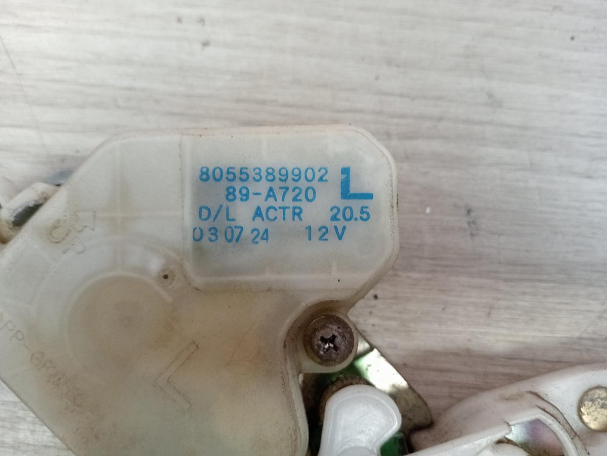 9047211