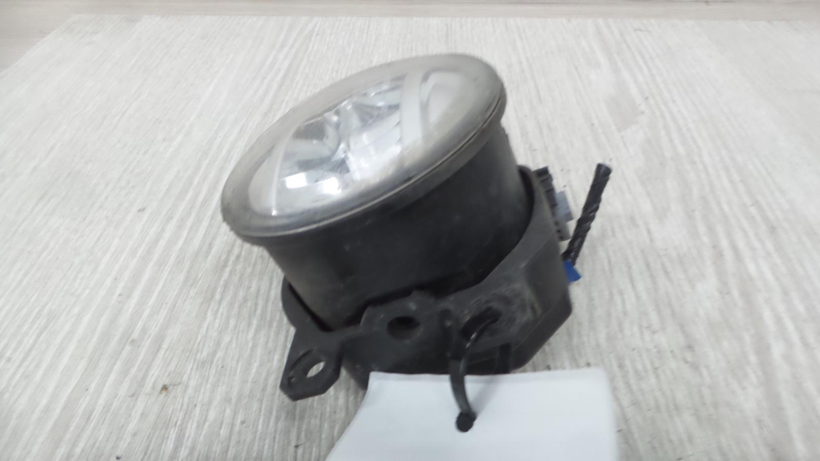 8958400