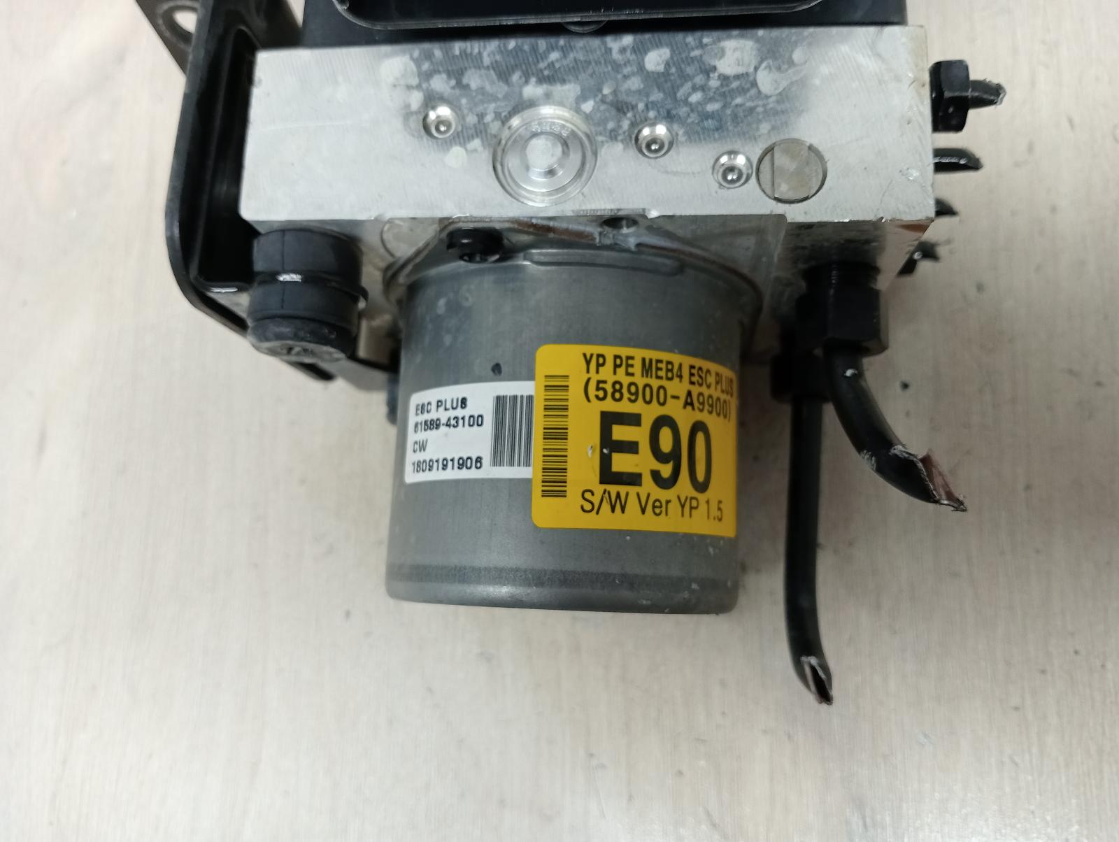 8876942