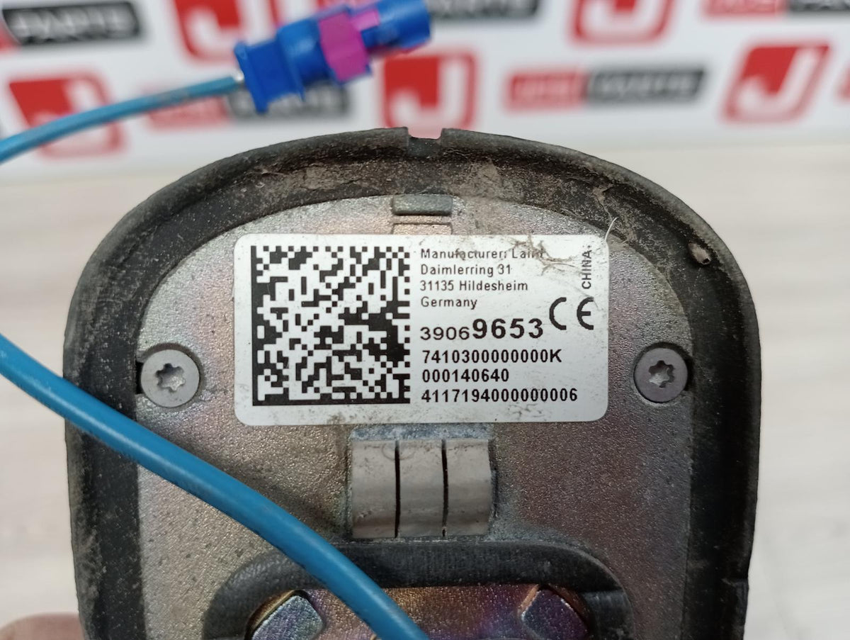 9008009