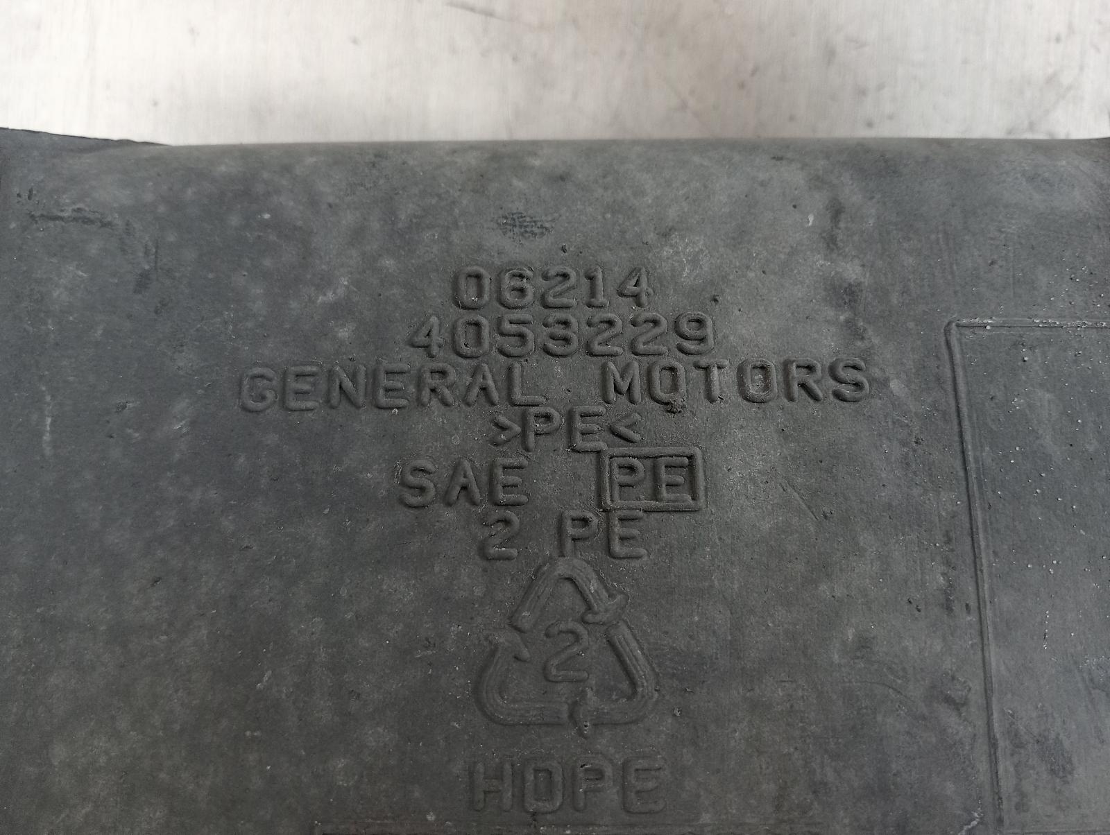 8710051