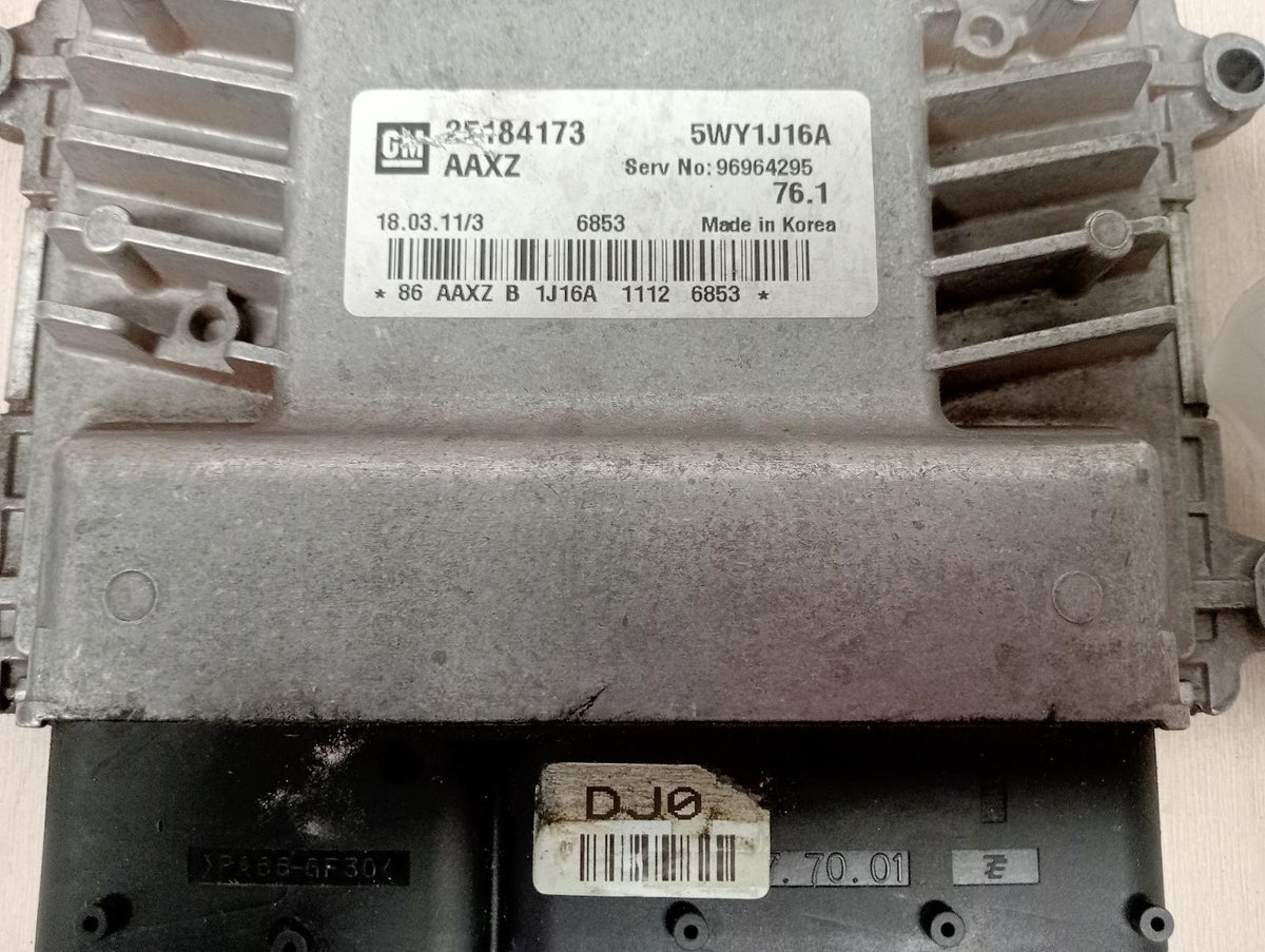 9051146