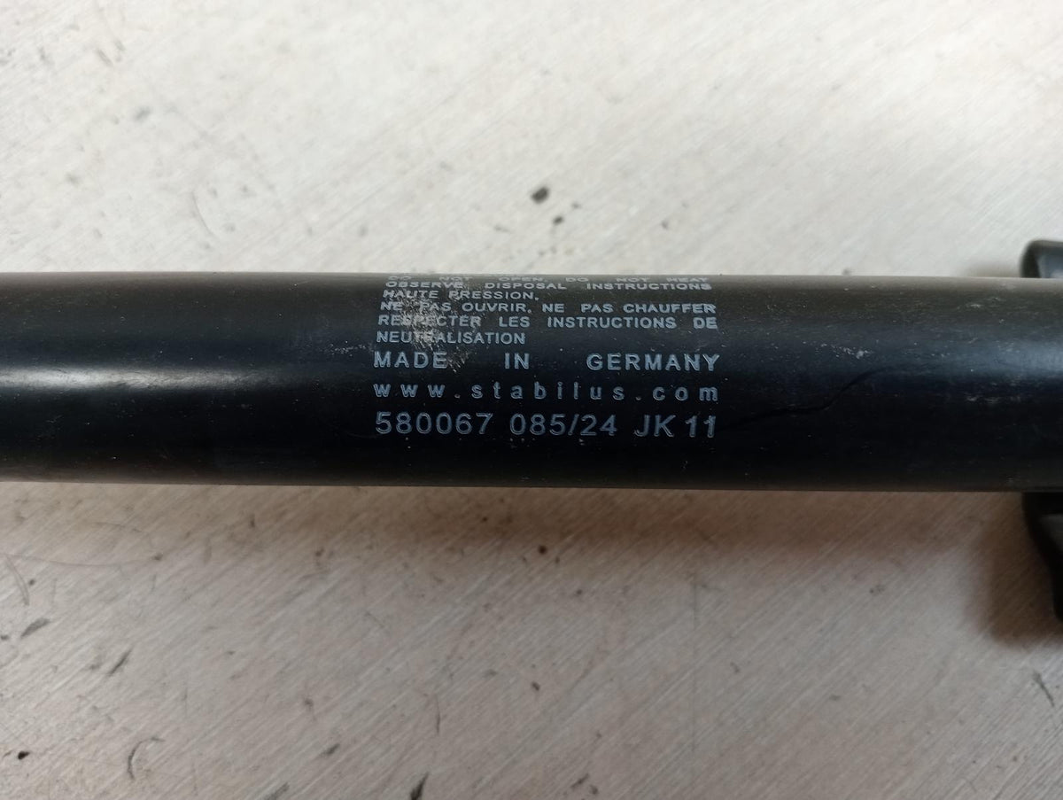 9005073