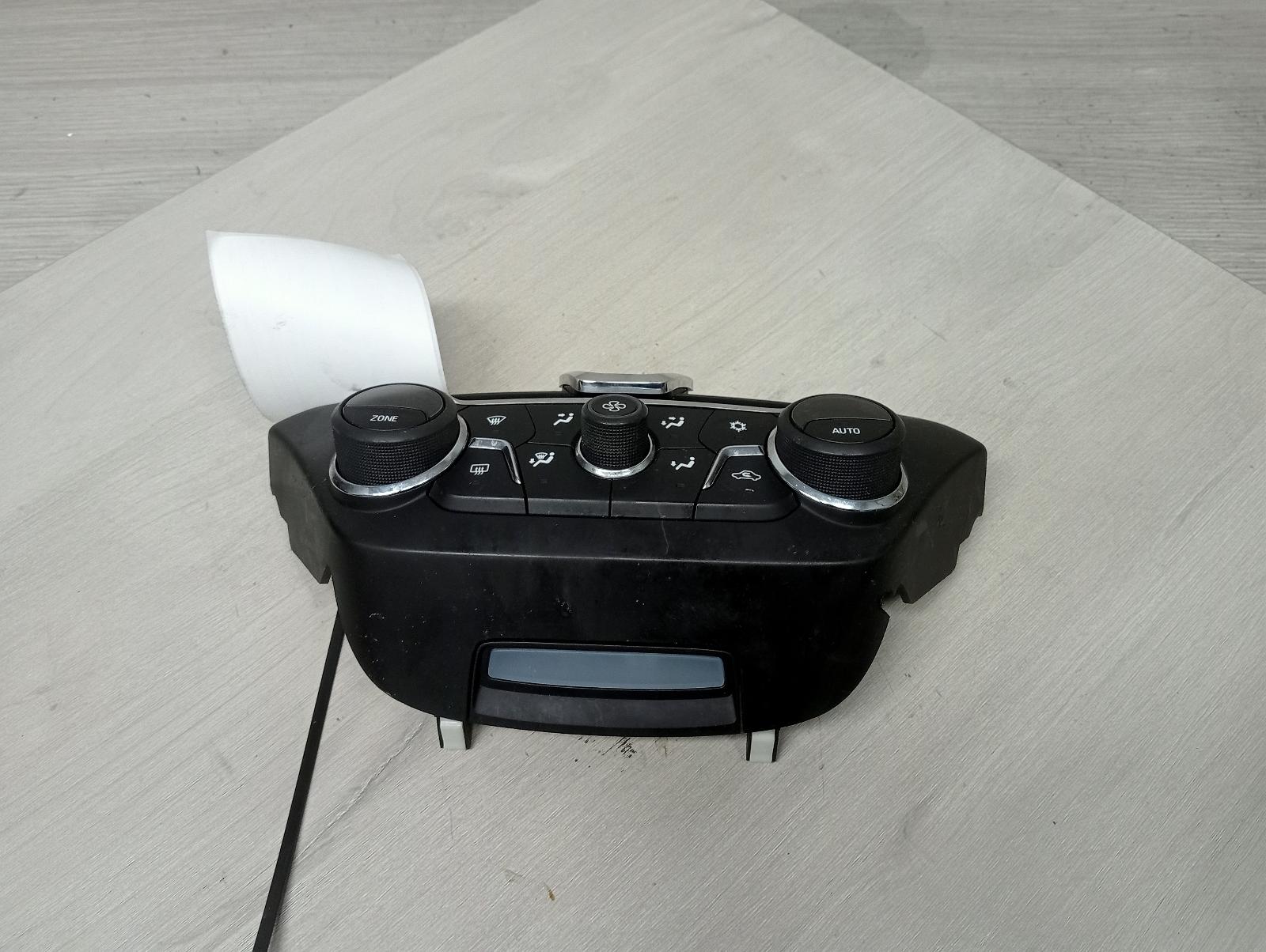 8971784