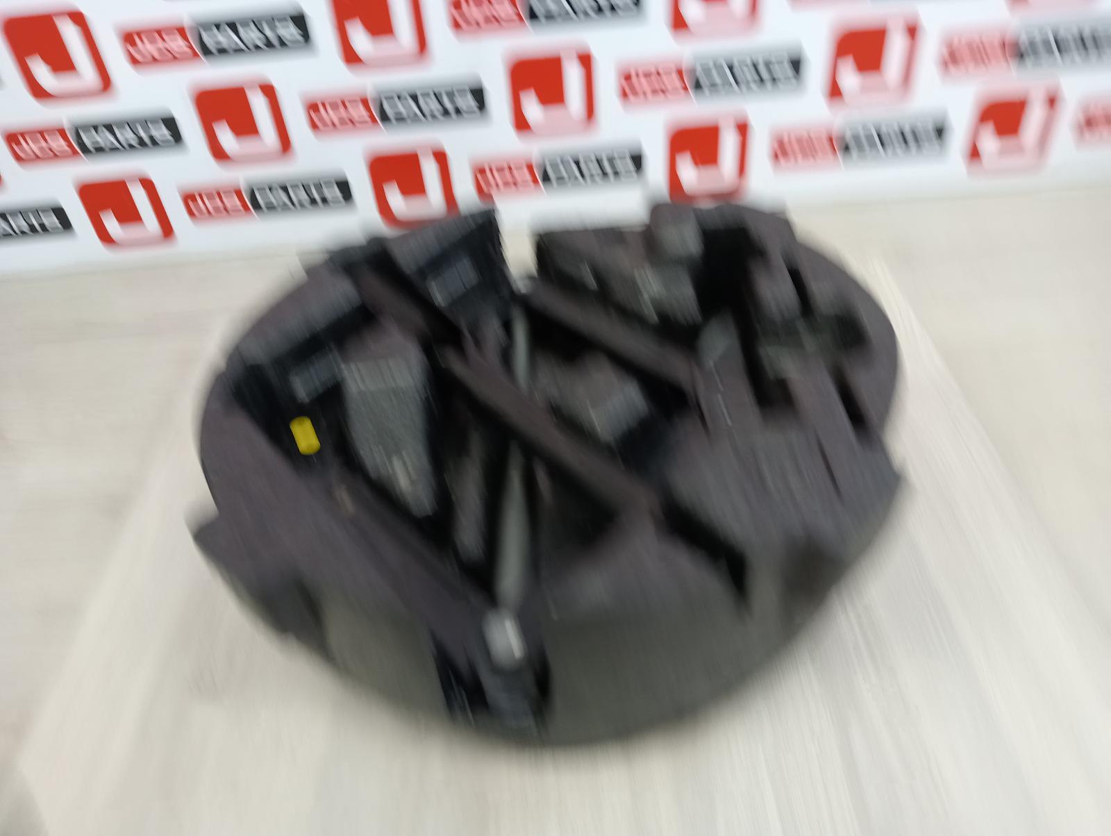 8985179