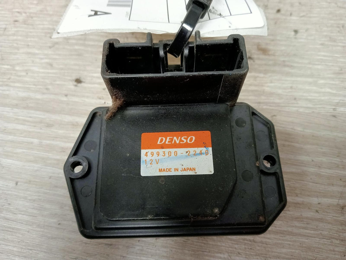 8991763