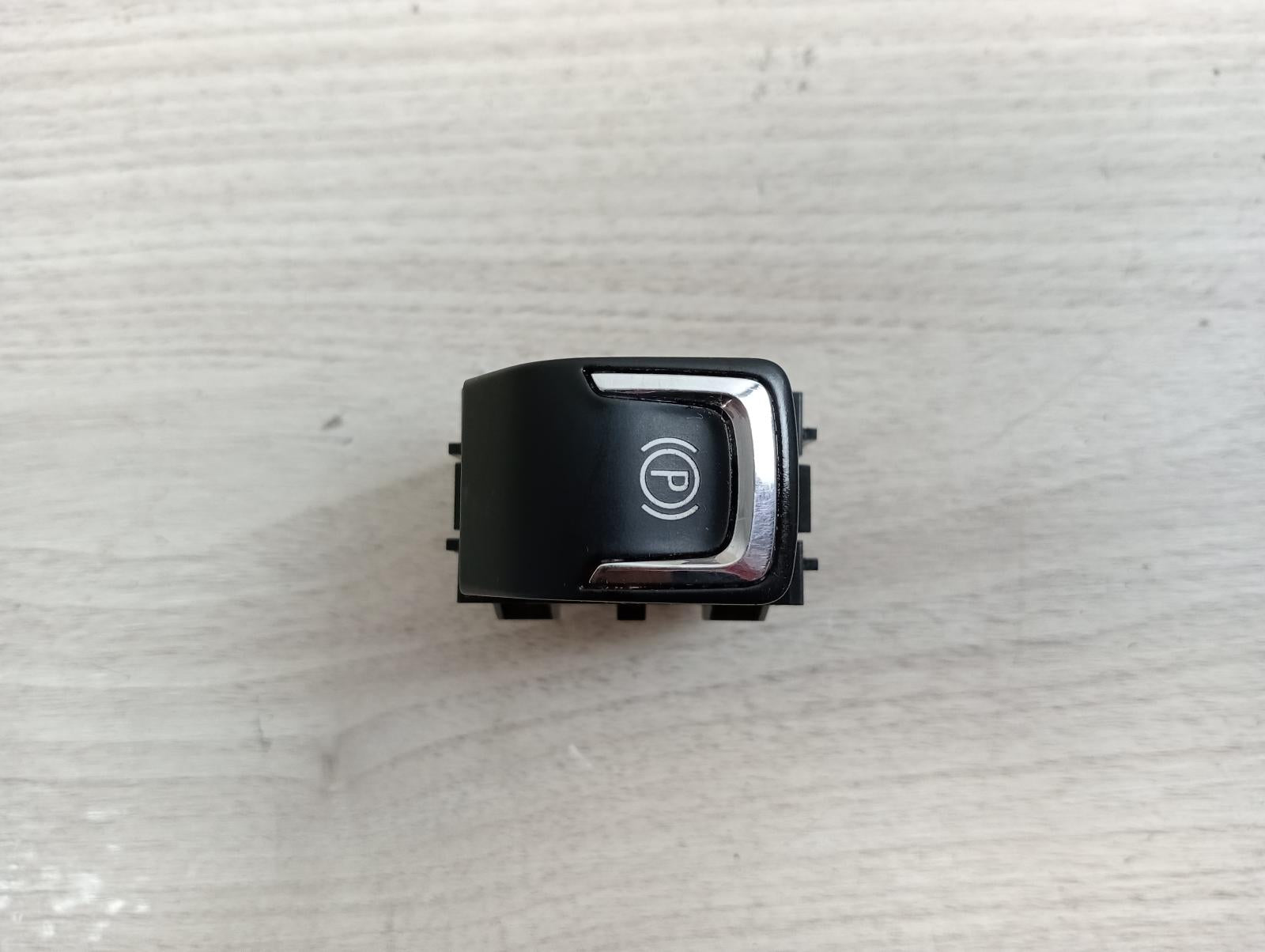 8856800