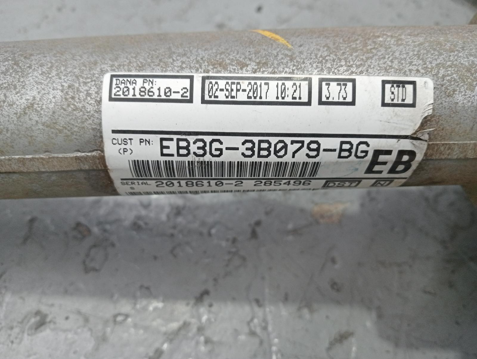 8902922