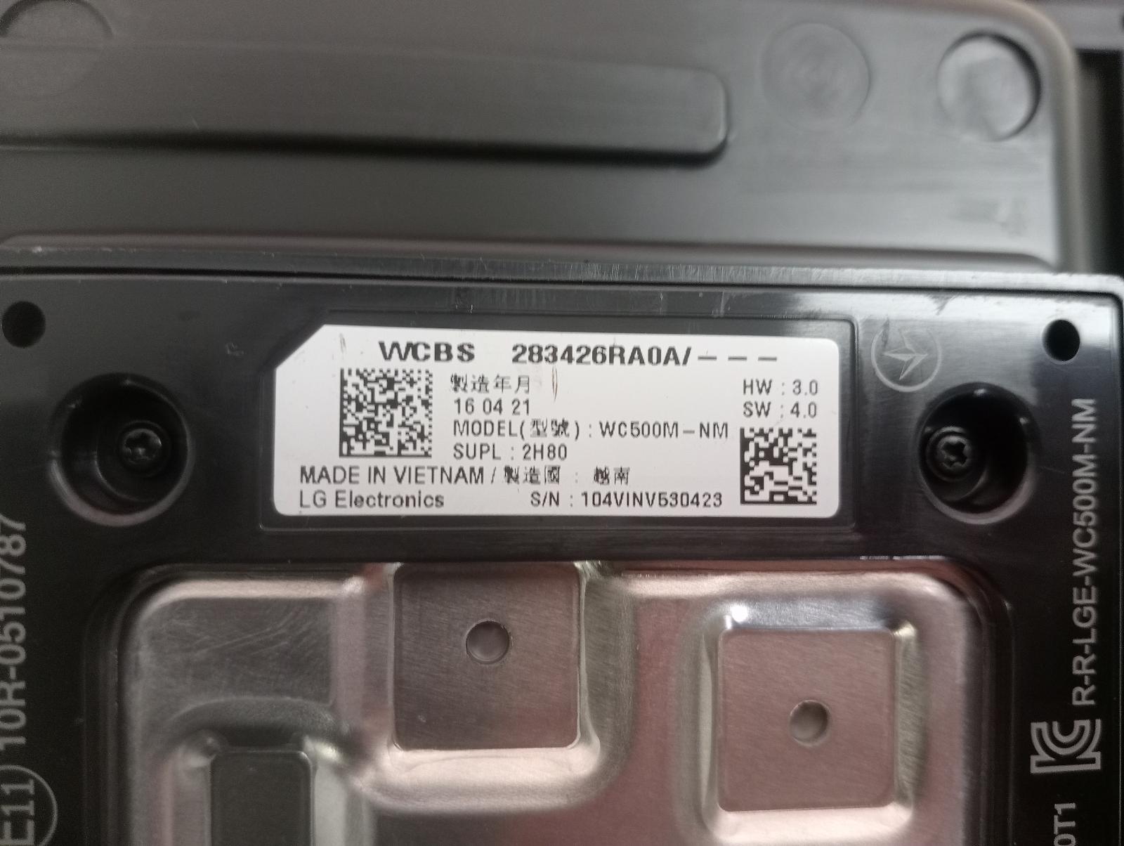 8960737