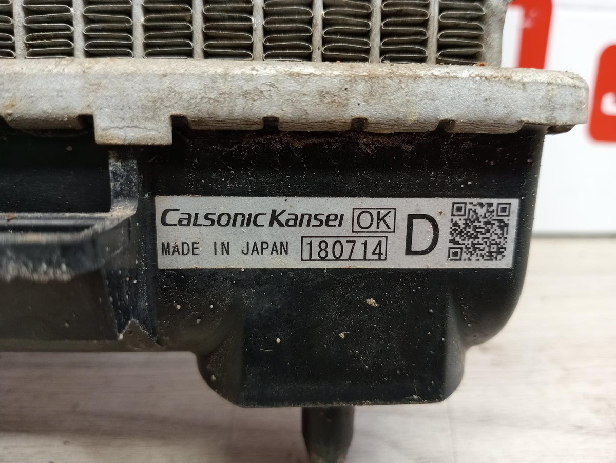 9008600