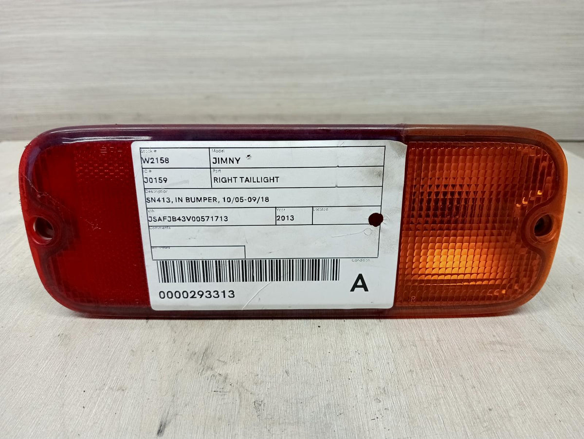 8961001