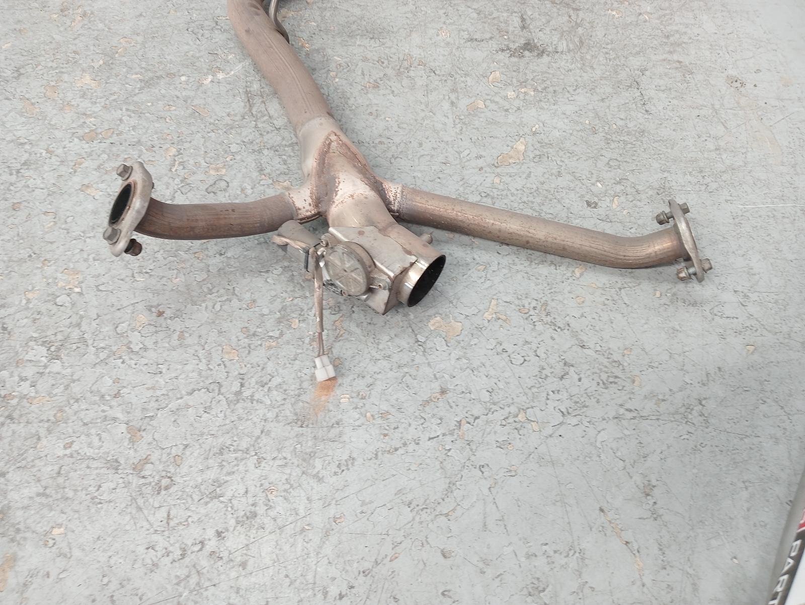8952521