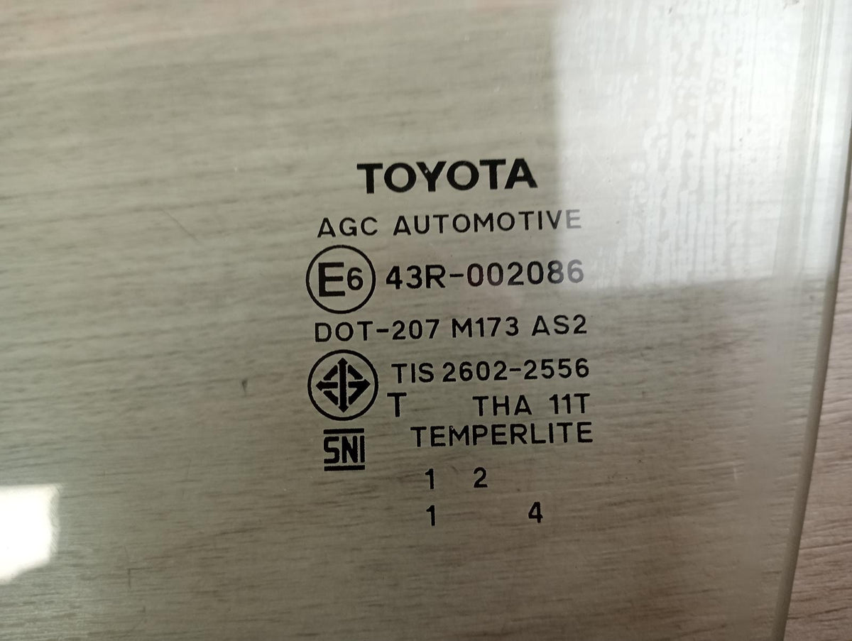 9048766