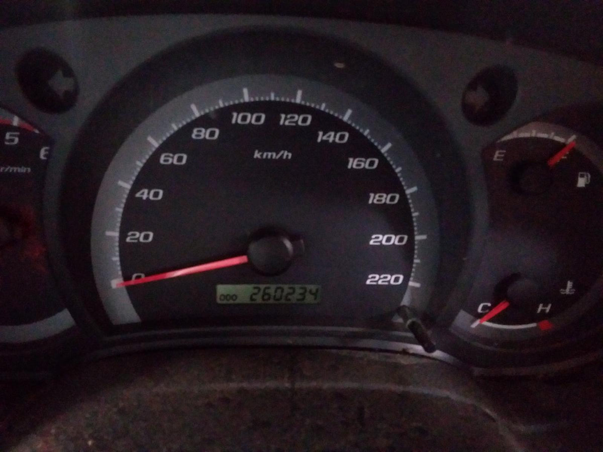 9028370