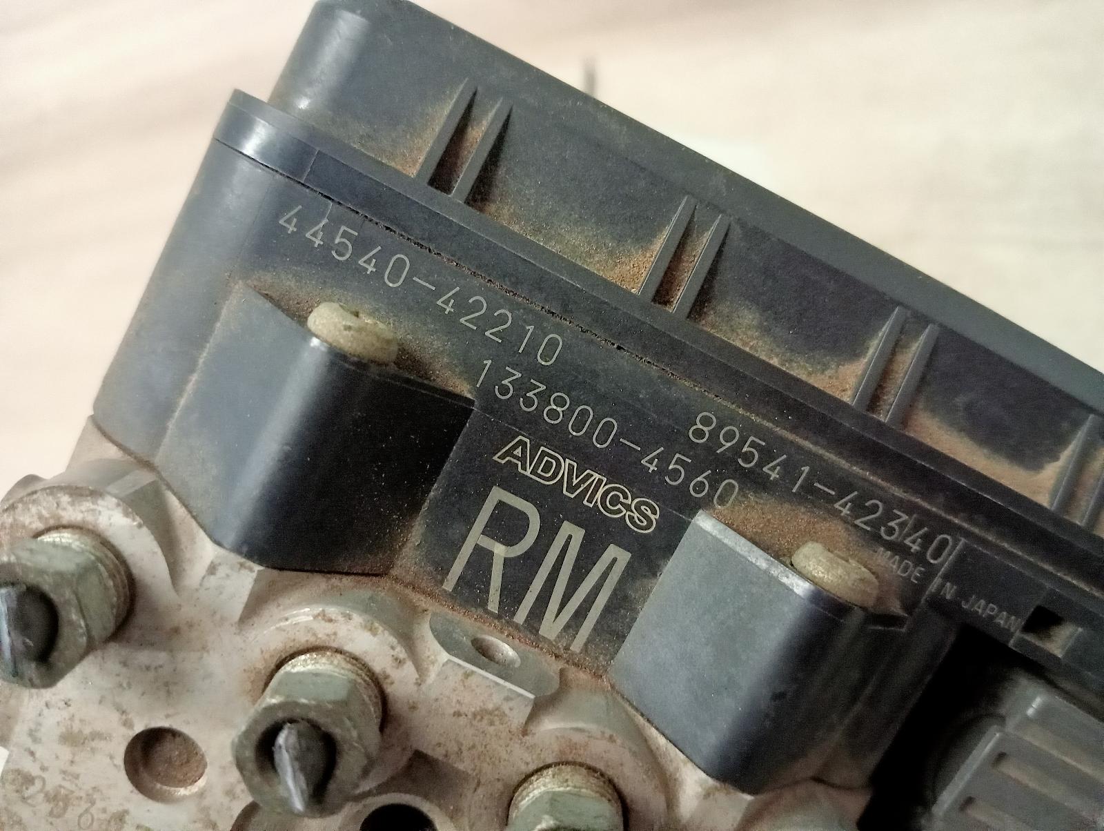 8951408