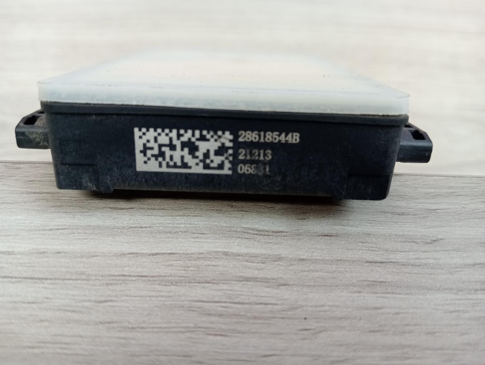 8960723