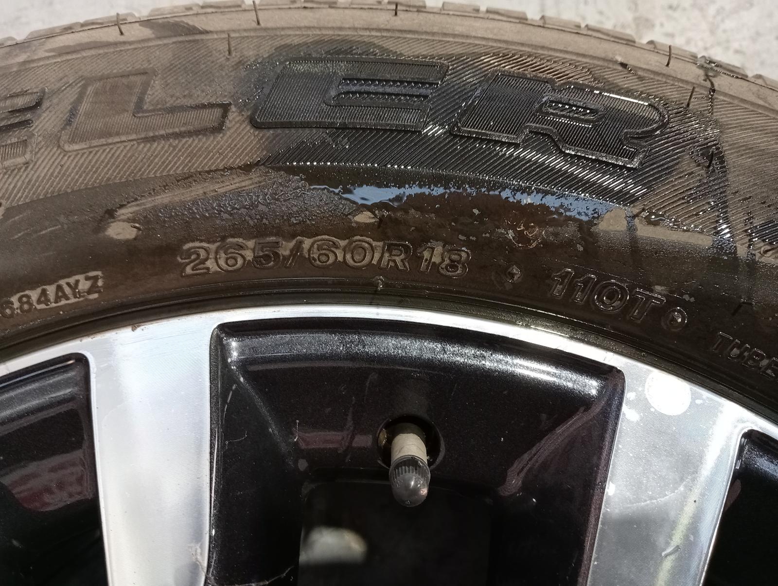 8972904