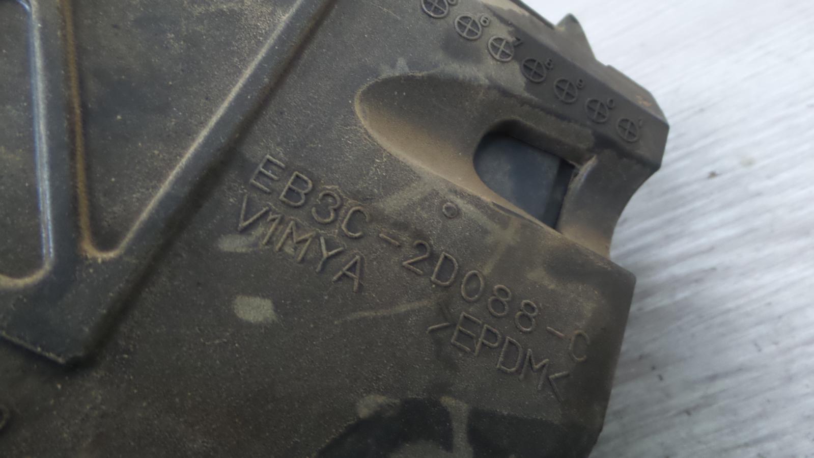 8831581