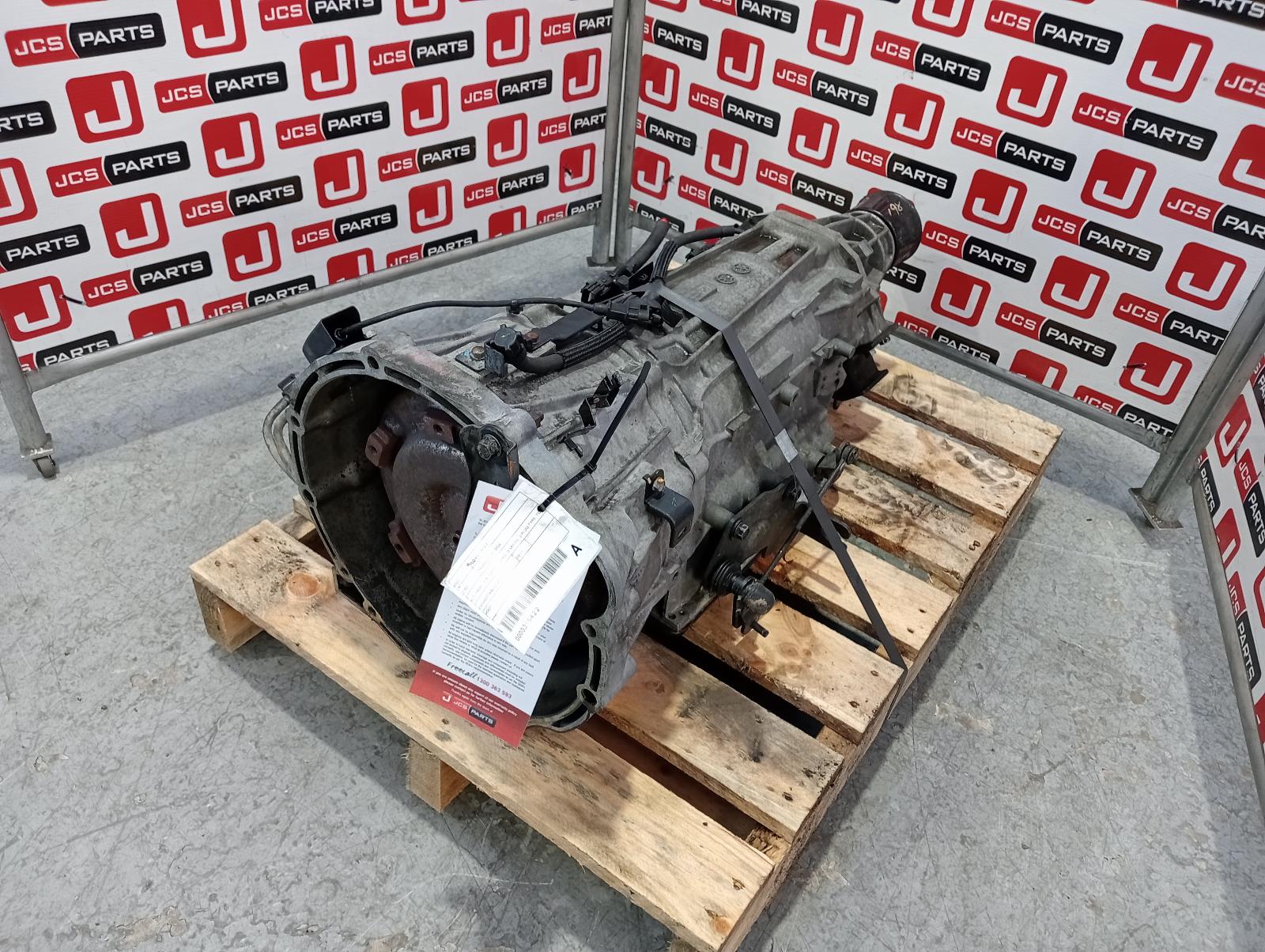 8975041