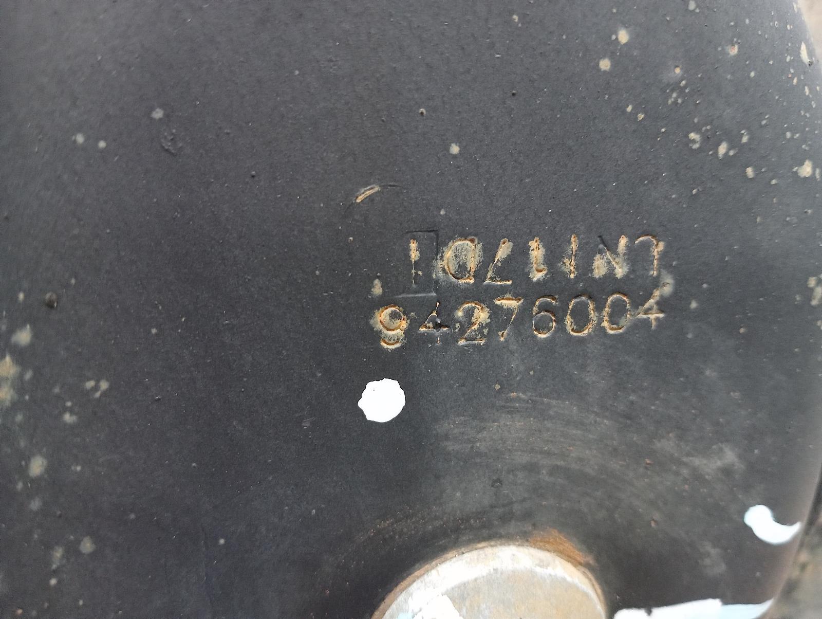 8985243