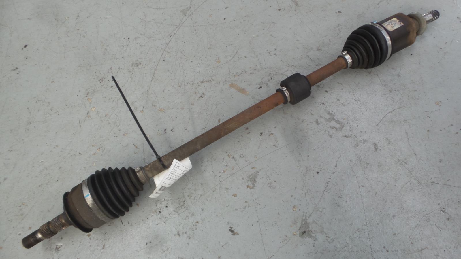 8882873