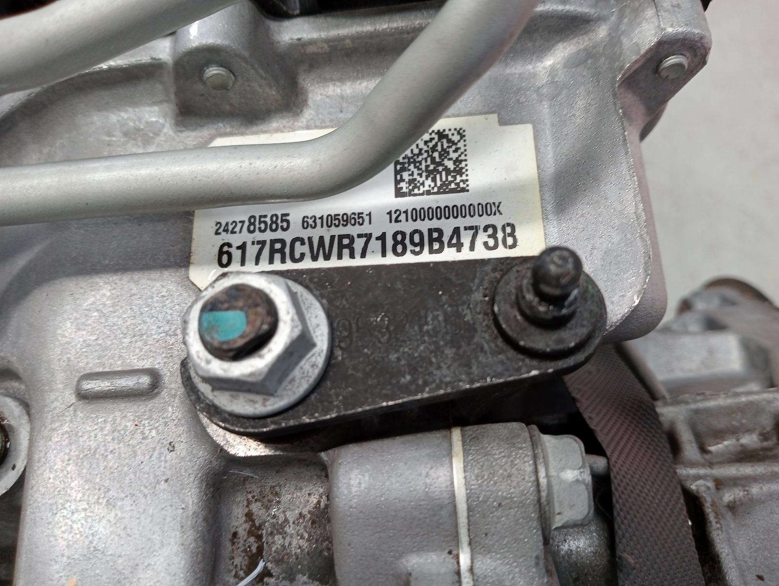 8948522