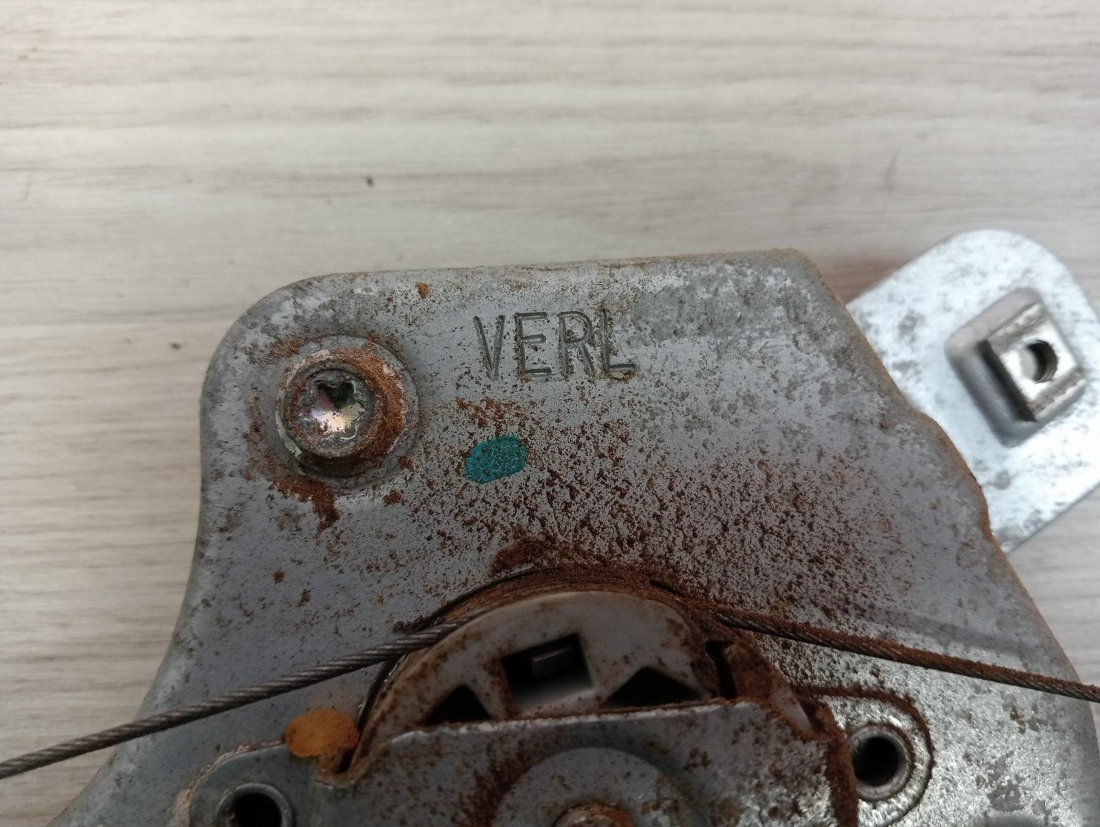 8959684