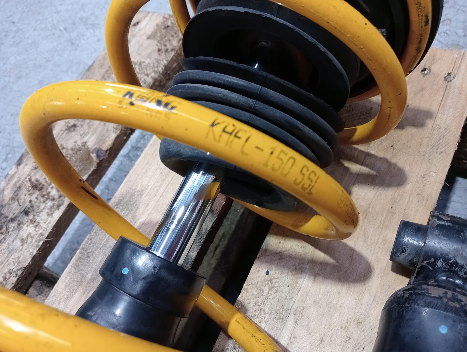 8853126