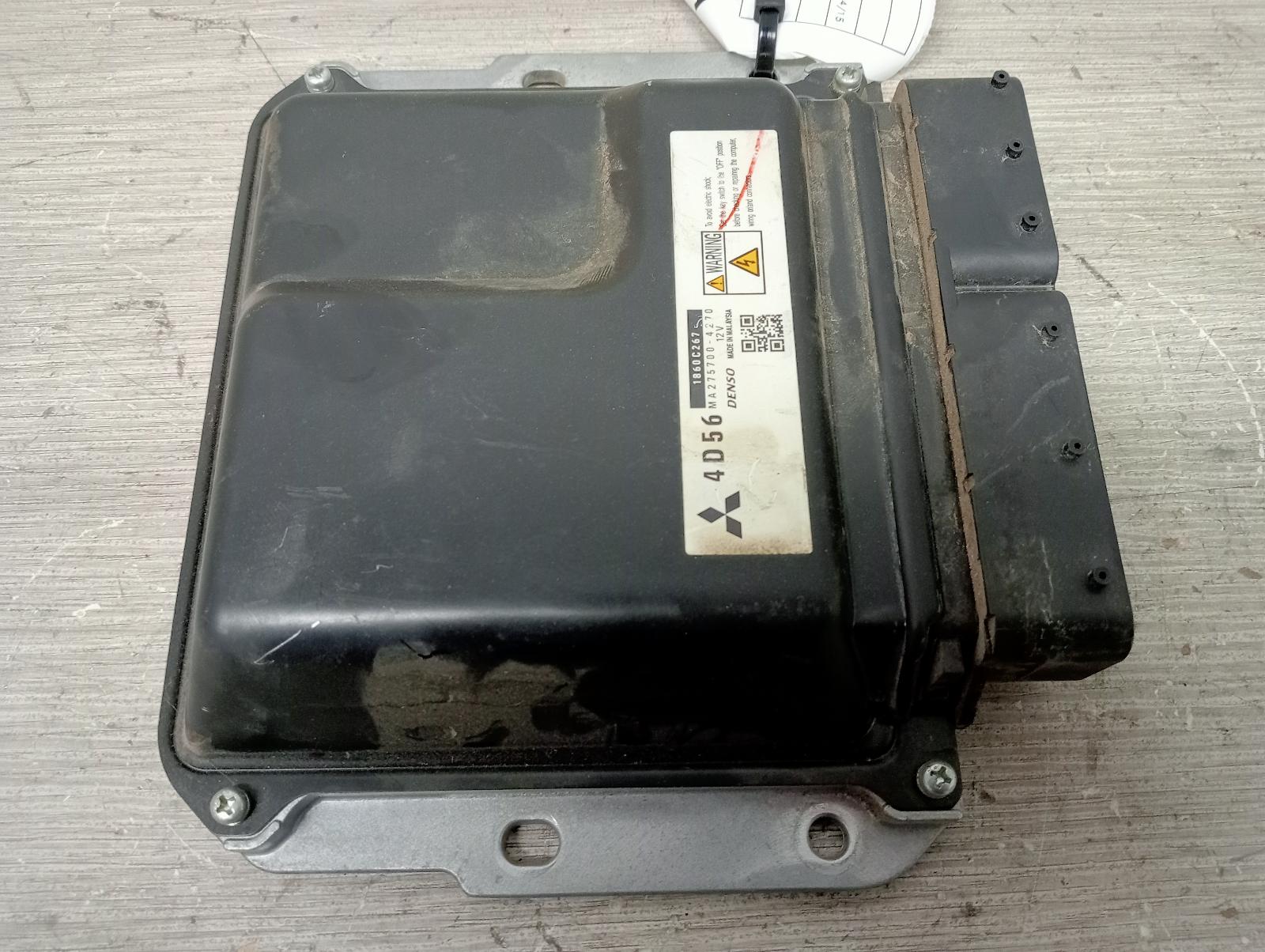 8947651