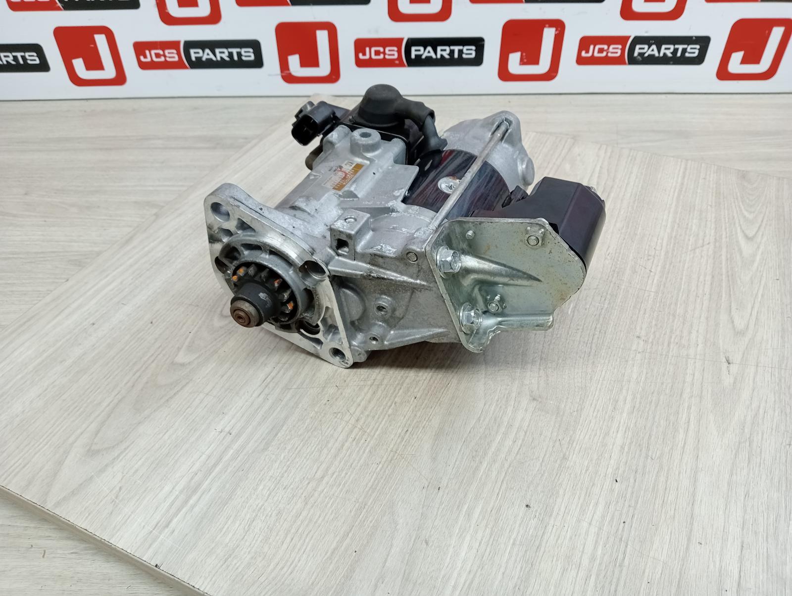 8898749