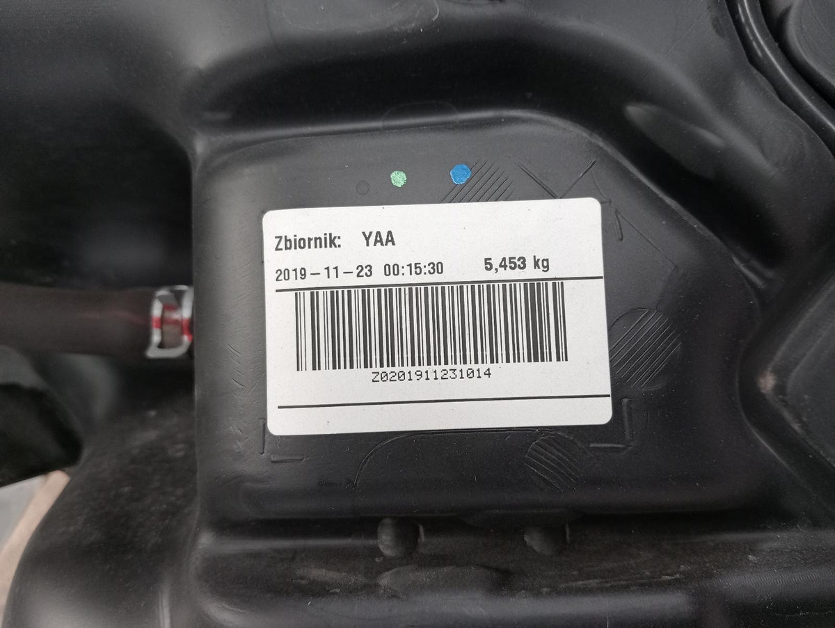 9015776
