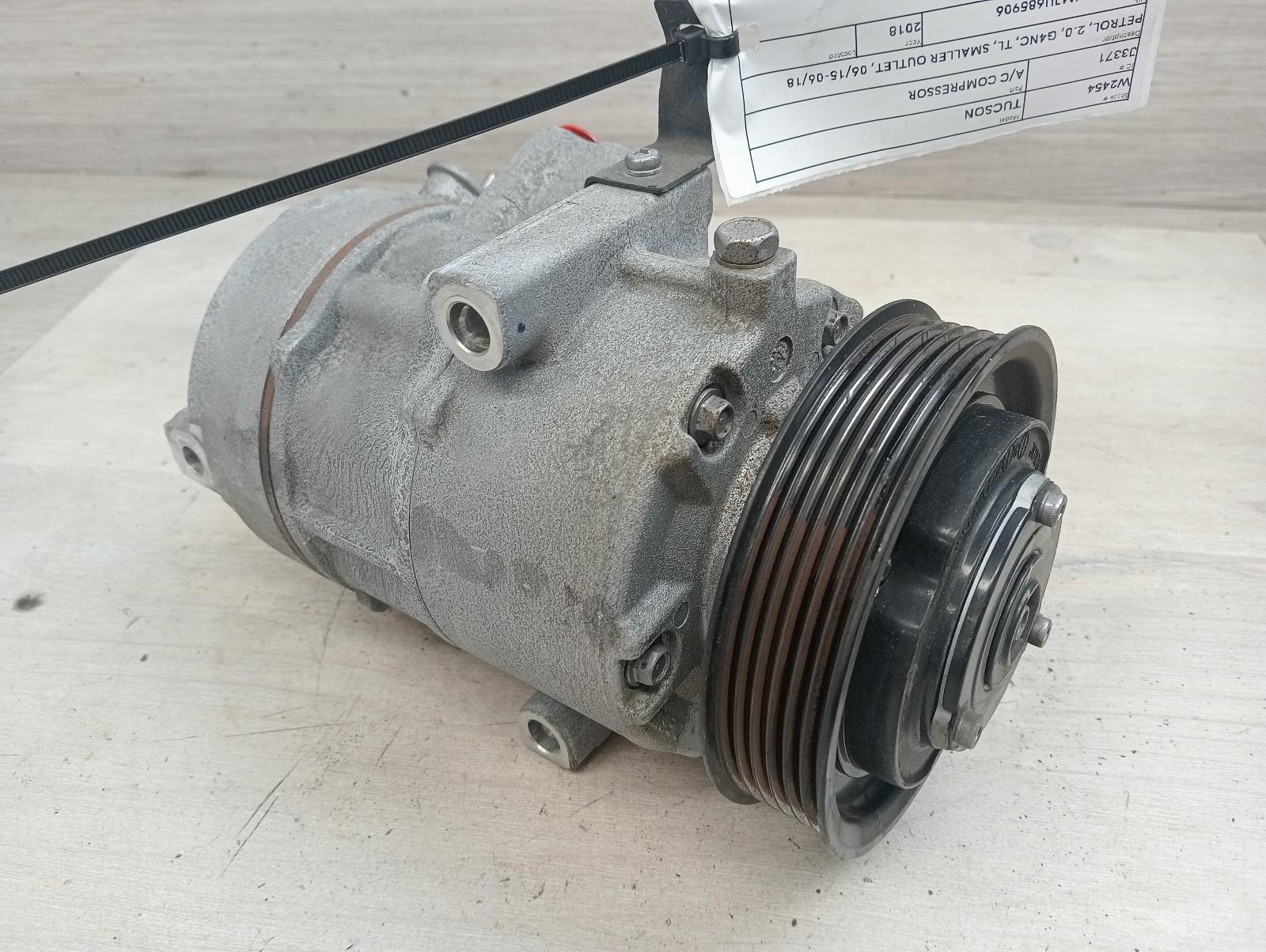 8955143