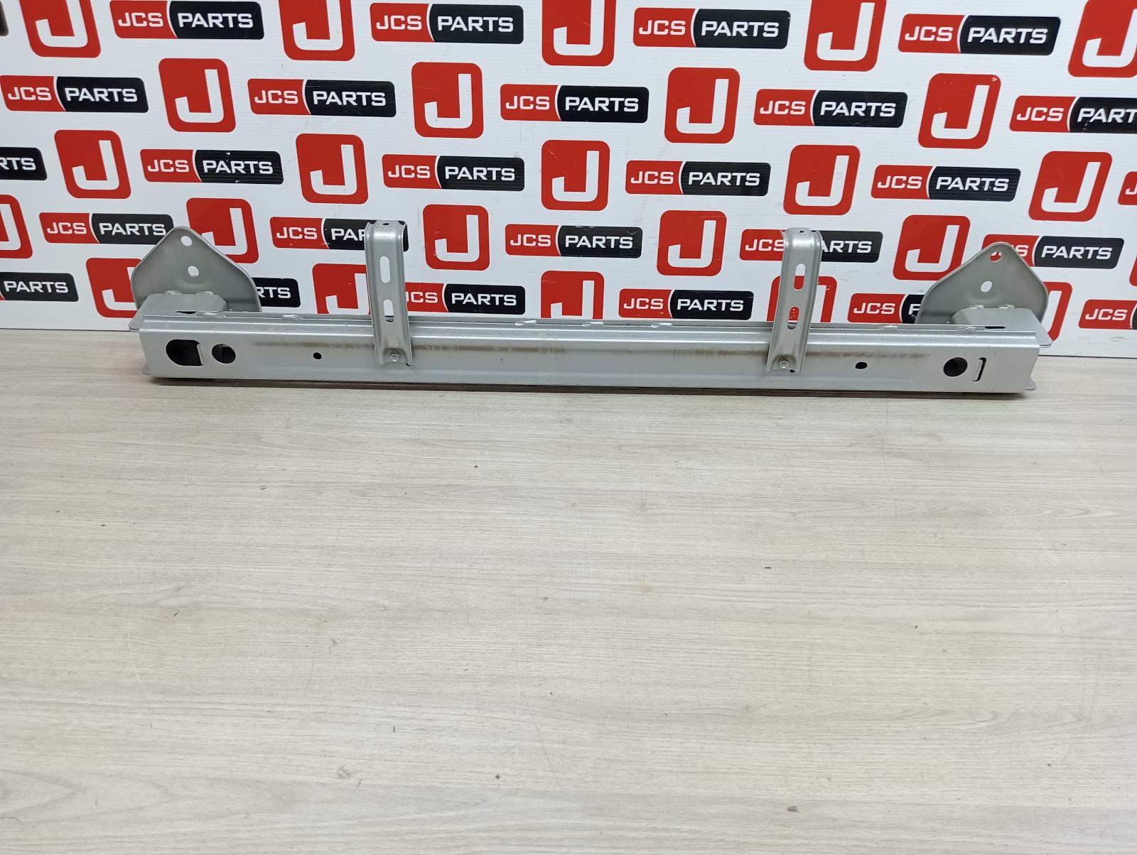 8992725