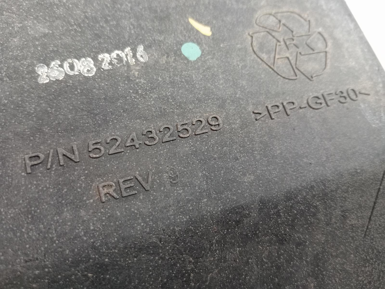 8954932