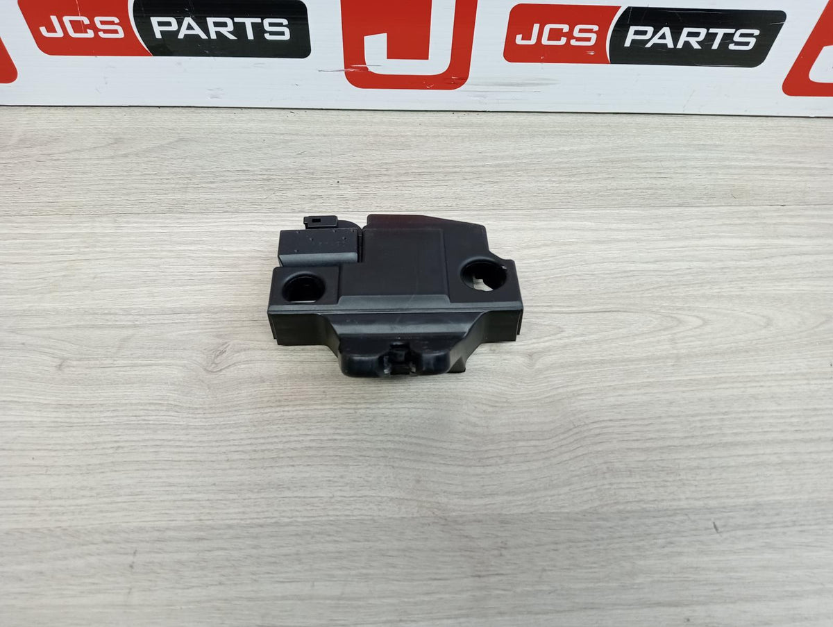 9010923